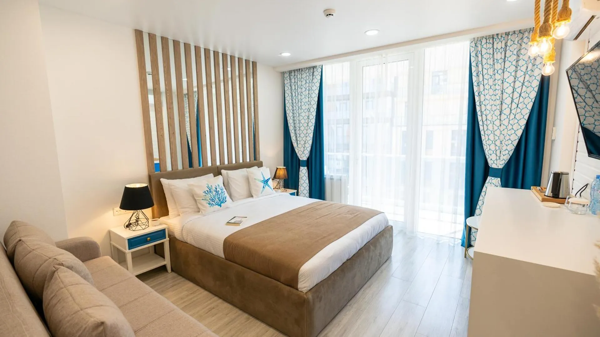 Seagull Beachfront Boutique Hotel Batumi