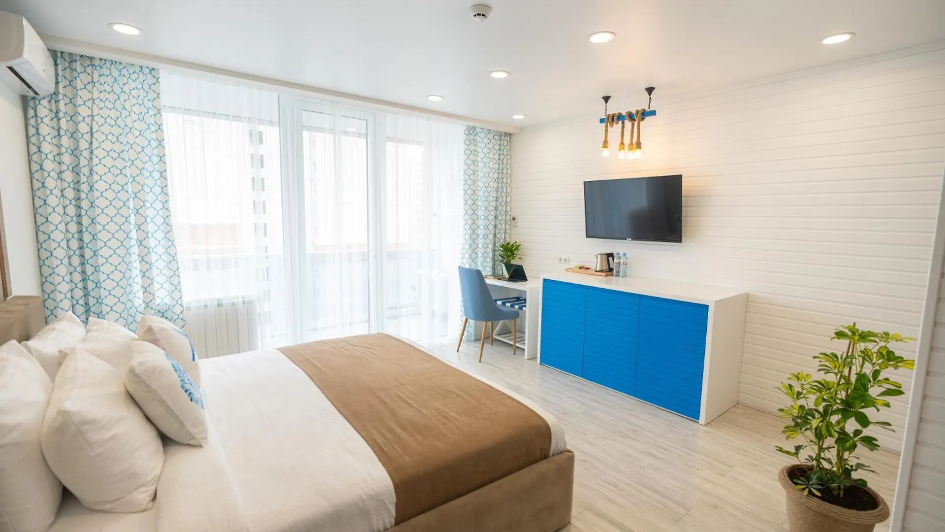 Seagull Beachfront Boutique Hotel Batumi